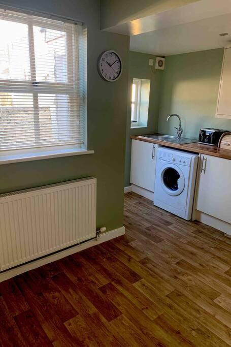 Cosy Cottage, Nr Betws Y Coed. * Llanrwst