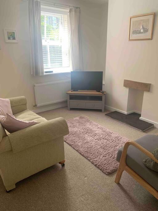 Cosy Cottage, Nr Betws Y Coed. Holiday home